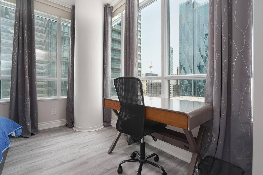 1504 Brand New Best Location 1Br Den With Amazing View Toronto Eksteriør billede